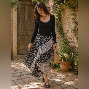 Floral Whimsigoth Ruffle Midi Skirt L Violet B